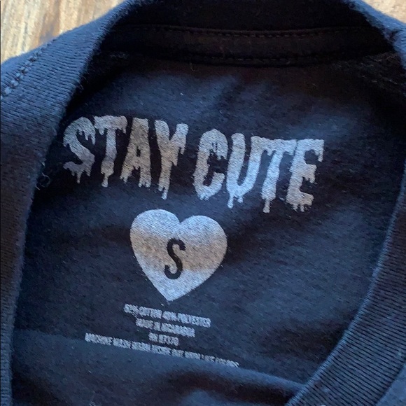 Stay Cute Tee - Picture 4 of 5